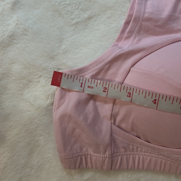 8 Unbranded internet “4XL” bras - runs very, very small - Picture 13 of 16